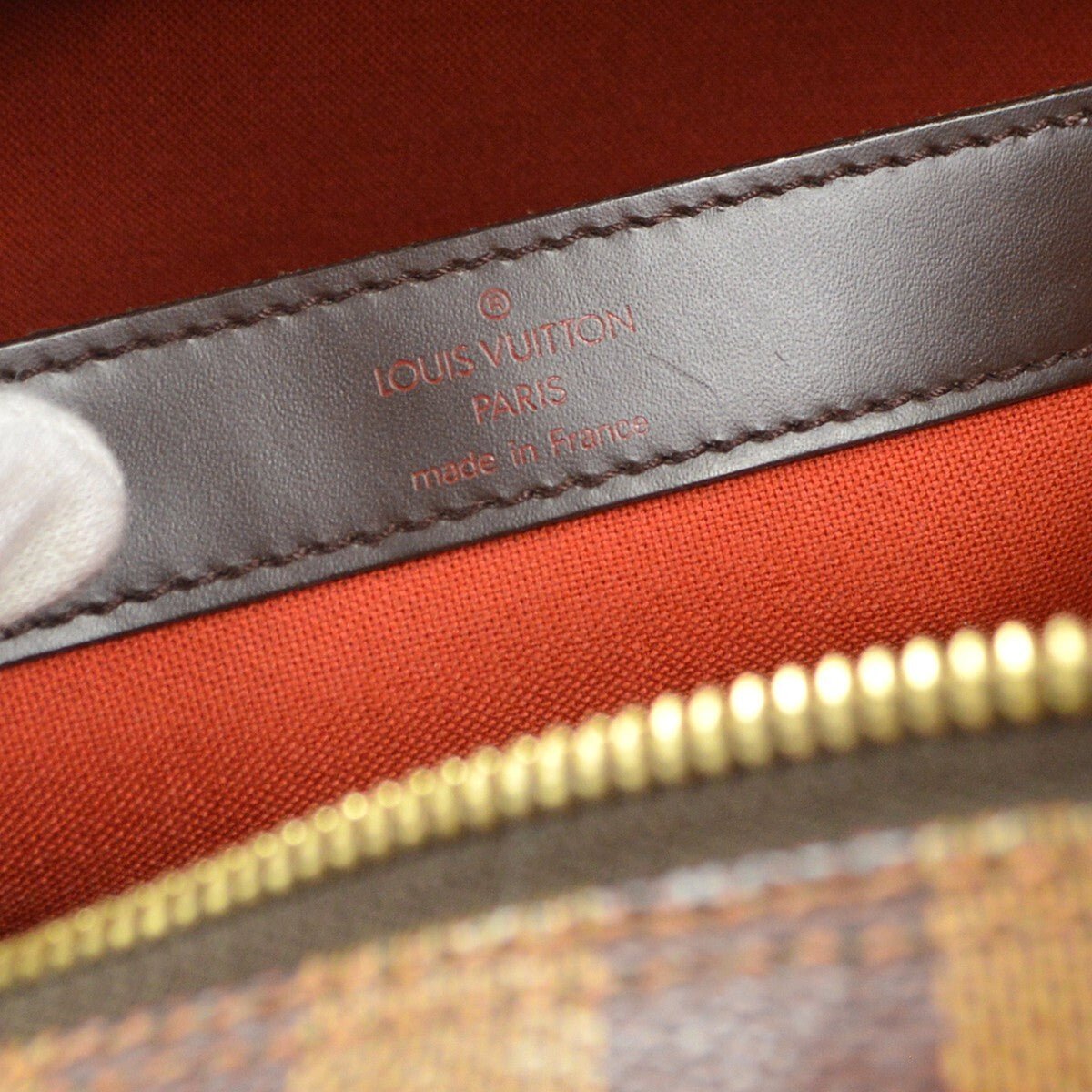 Louis Vuitton Naviglio Handbag - Brandsamsara