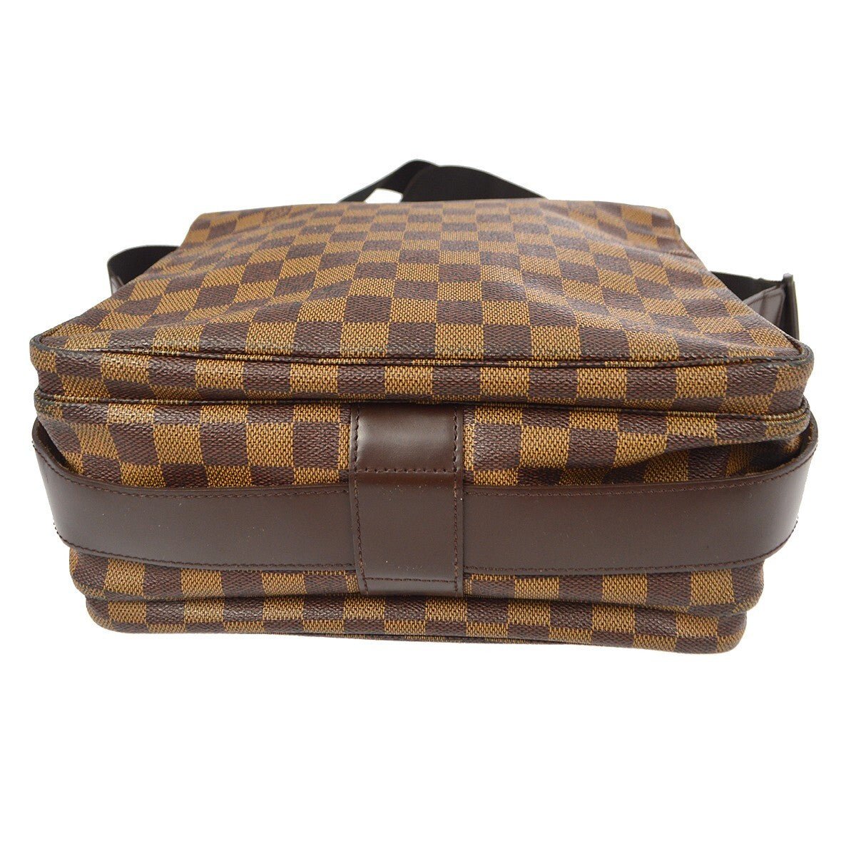 Louis Vuitton Naviglio Handbag - Brandsamsara