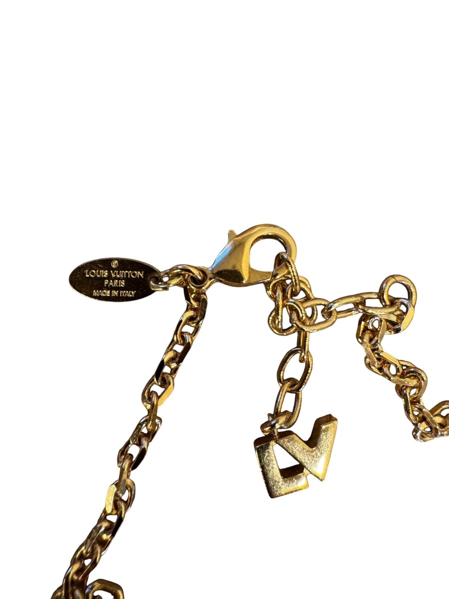 Louis Vuitton necklace - Brandsamsara