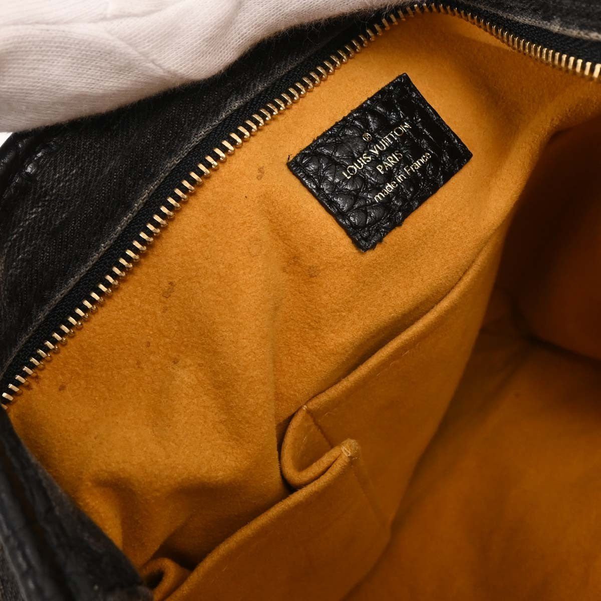 Louis Vuitton Neo Cabby Handbag - Brandsamsara