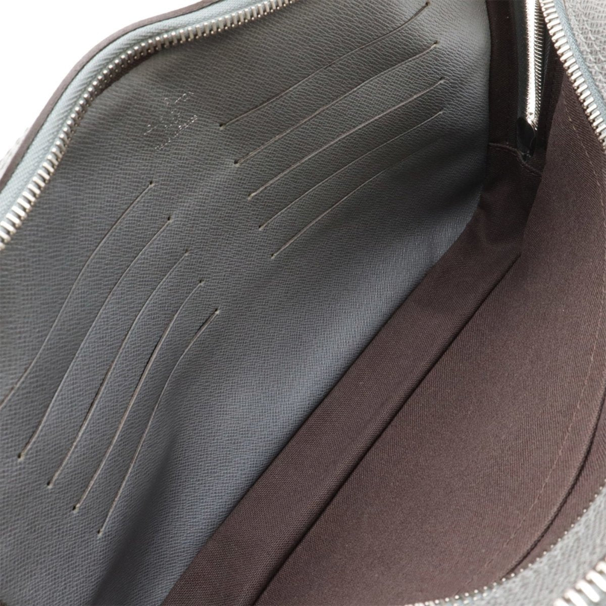 Louis Vuitton Neo Pavel - Brandsamsara
