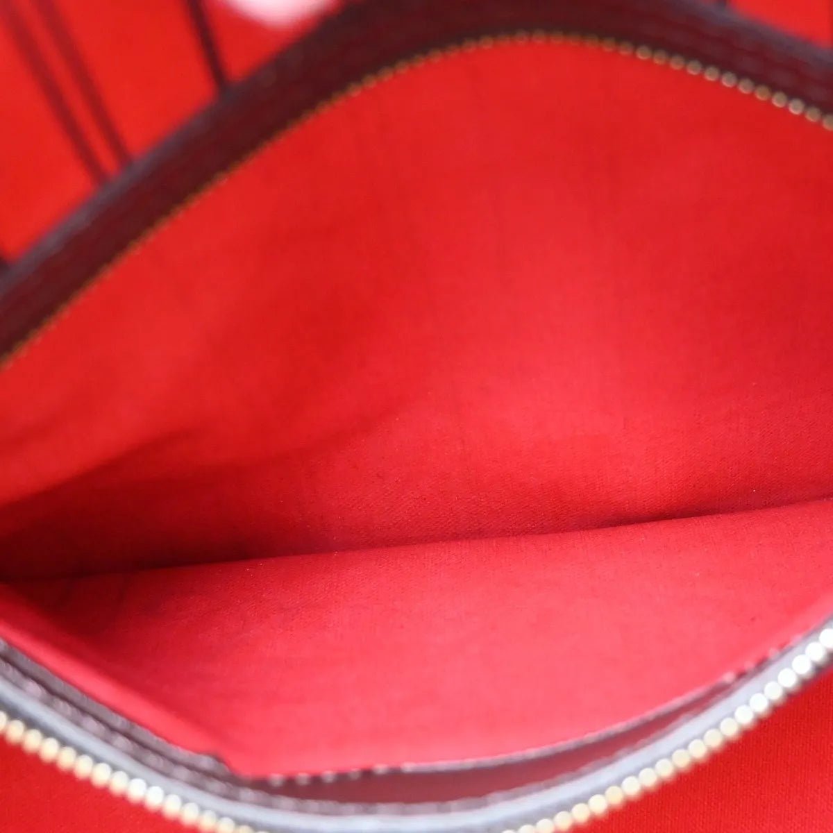 Louis Vuitton Neverfull Tote - Brandsamsara