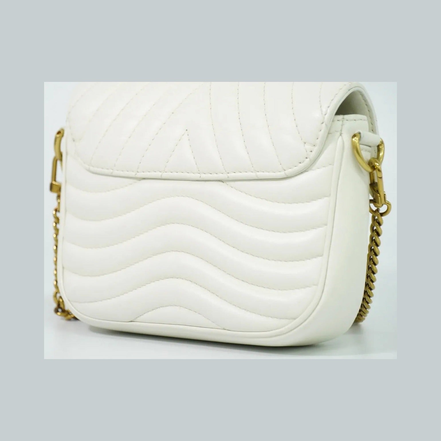 Louis Vuitton New Wave Multi Pochette Quilted Leather, White, Leather, Shoulder Bag