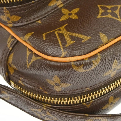 Louis Vuitton Nil Messenger - Brandsamsara