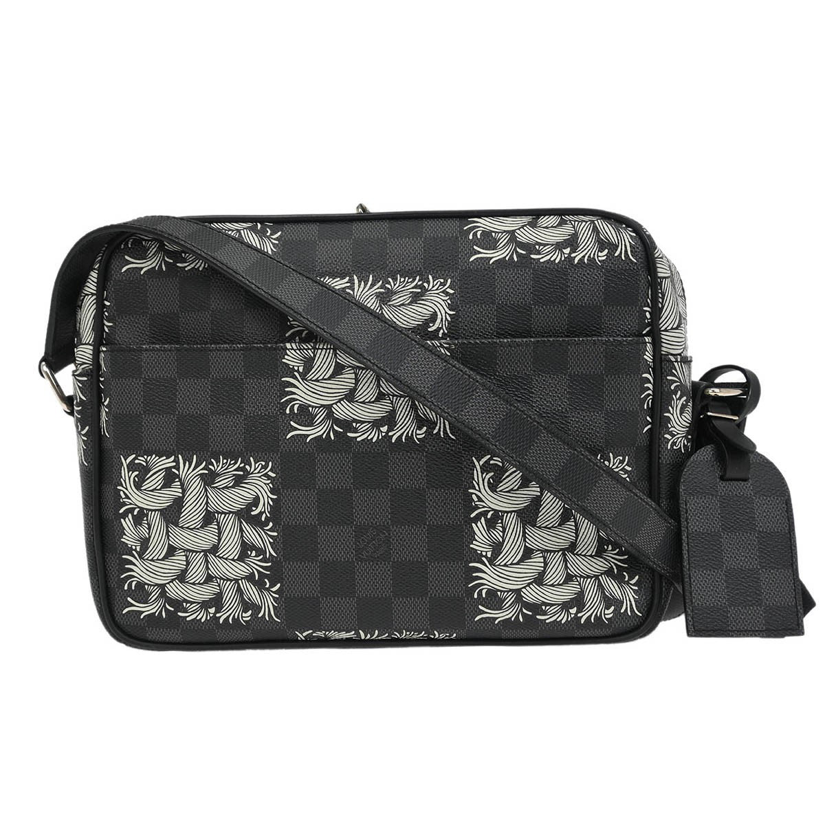 Louis Vuitton Nil Messenger Bag - Brandsamsara
