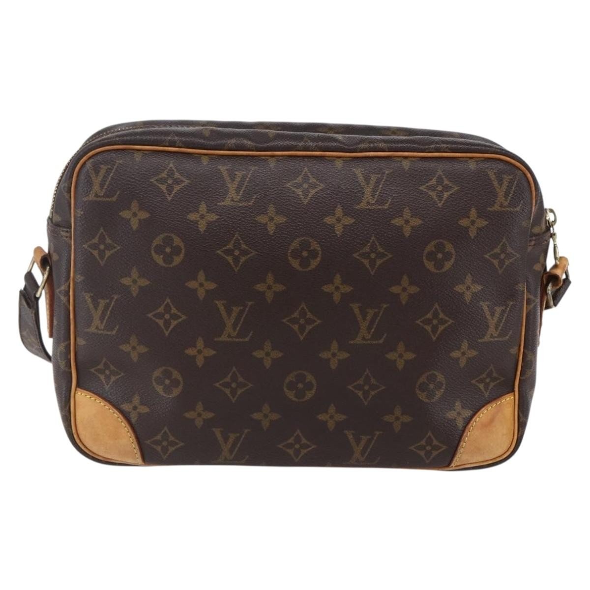 Louis Vuitton Nil Messenger Bag - Brandsamsara