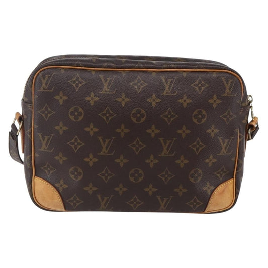 Louis Vuitton Nil Messenger Bag - Brandsamsara