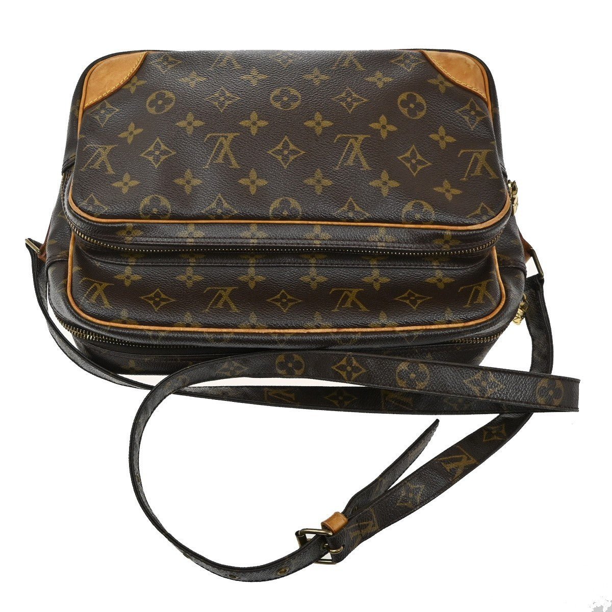 Louis Vuitton Nil Messenger Bag - Brandsamsara