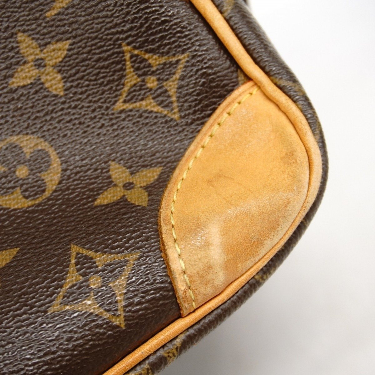 Louis Vuitton Nile - Brandsamsara