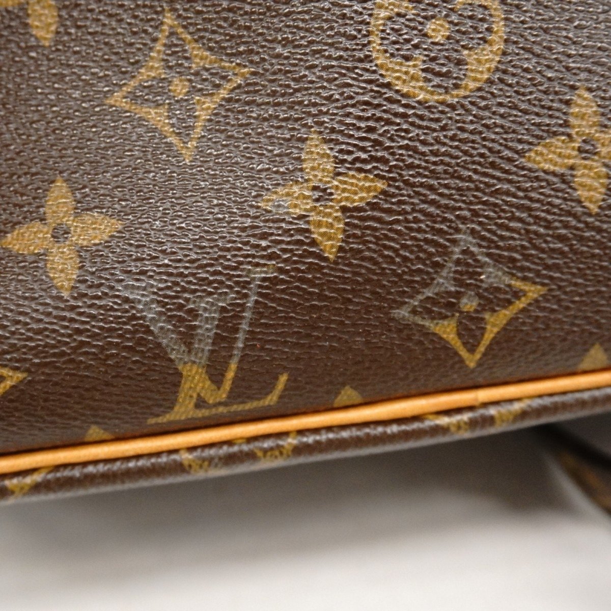 Louis Vuitton Nile - Brandsamsara