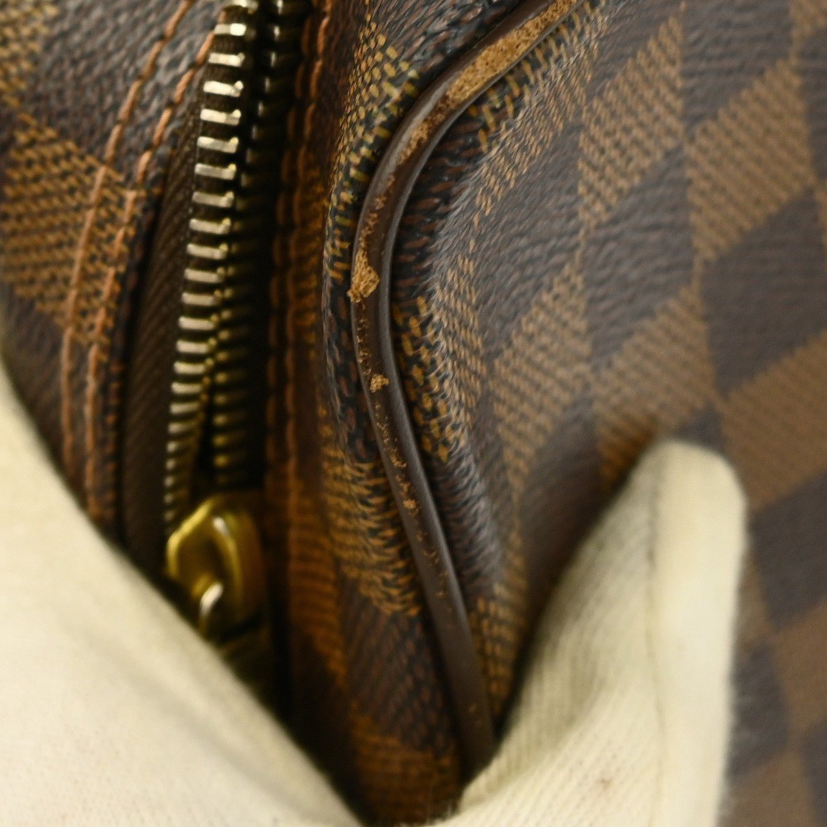 Louis Vuitton Olav Handbag - Brandsamsara