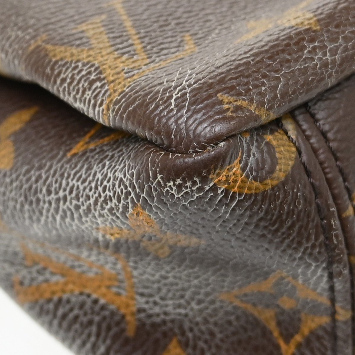 Louis Vuitton Pallas Tote - Brandsamsara