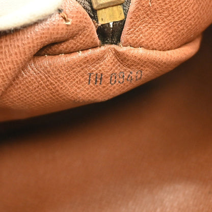 Louis Vuitton Papillon Handbag - Brandsamsara