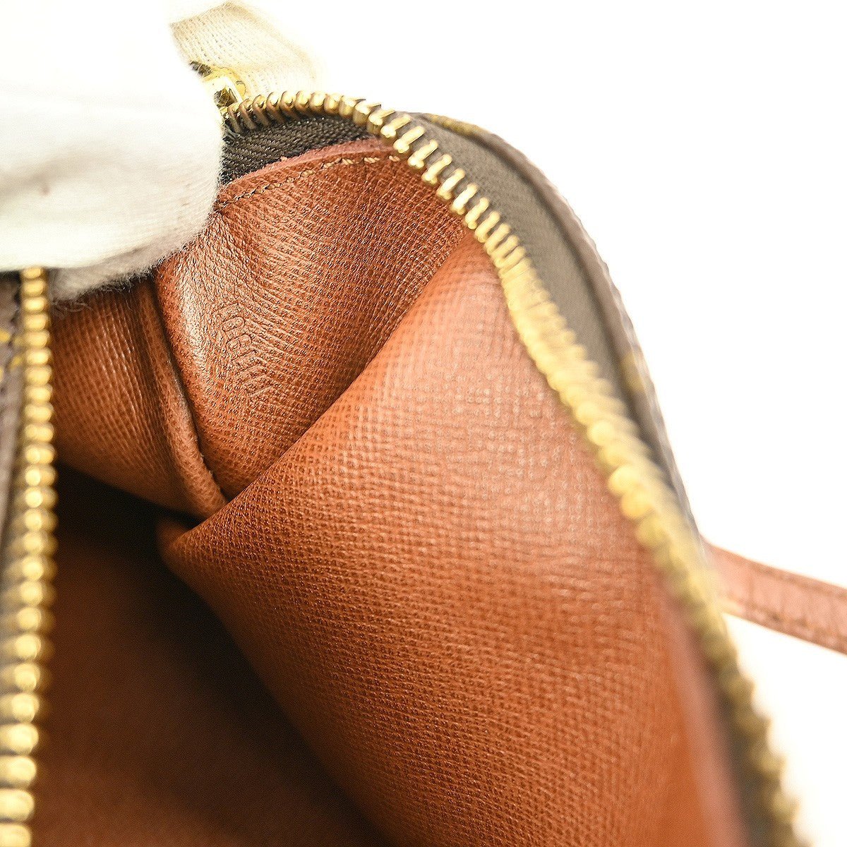 Louis Vuitton Papillon Handbag - Brandsamsara