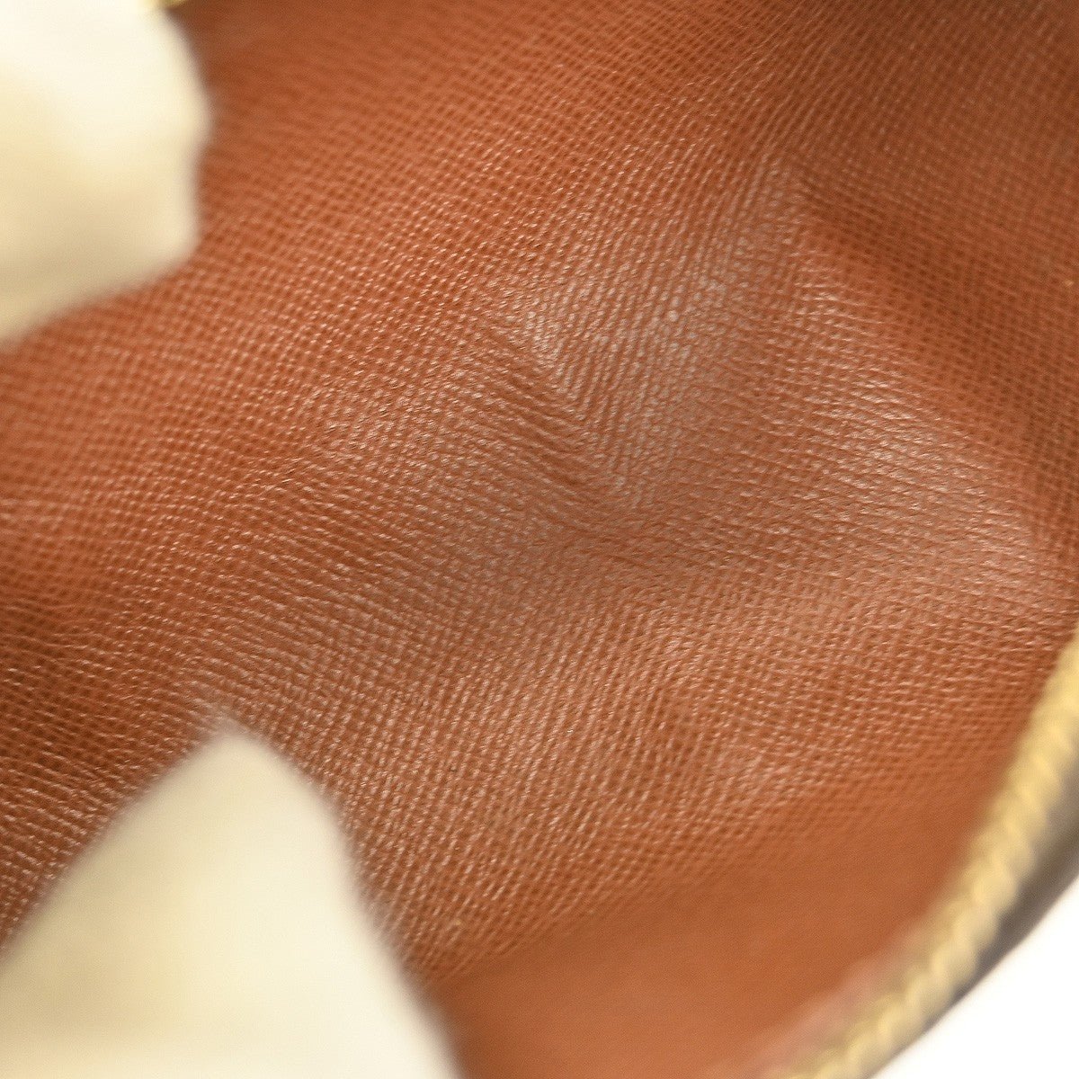 Louis Vuitton Papillon Handbag - Brandsamsara