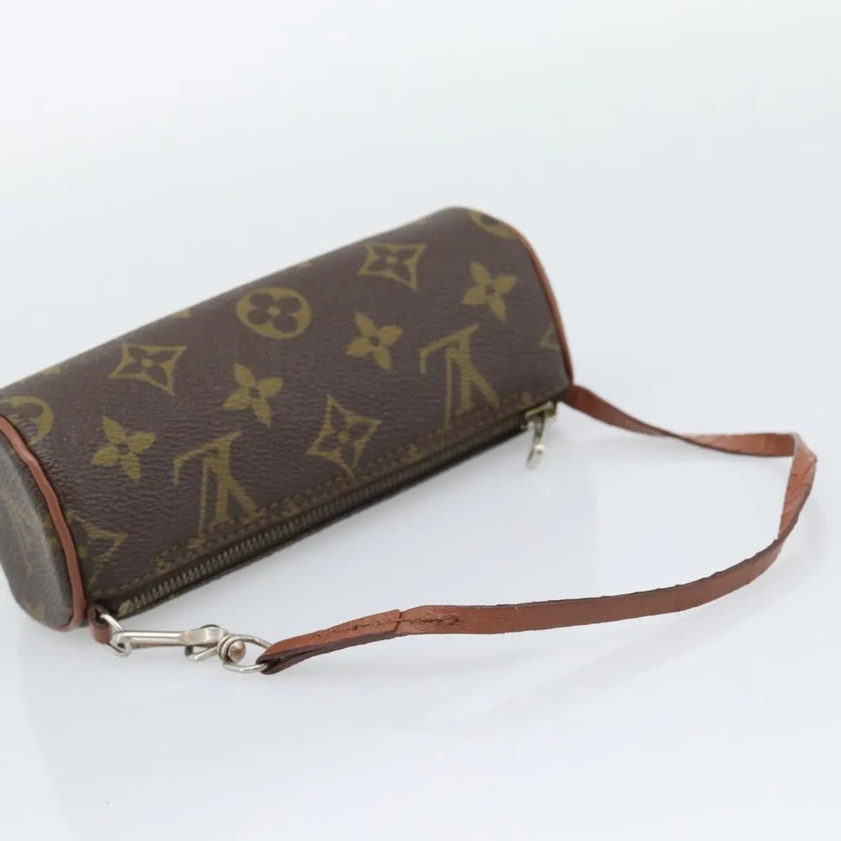 Louis Vuitton Papillon Pochette - Brandsamsara