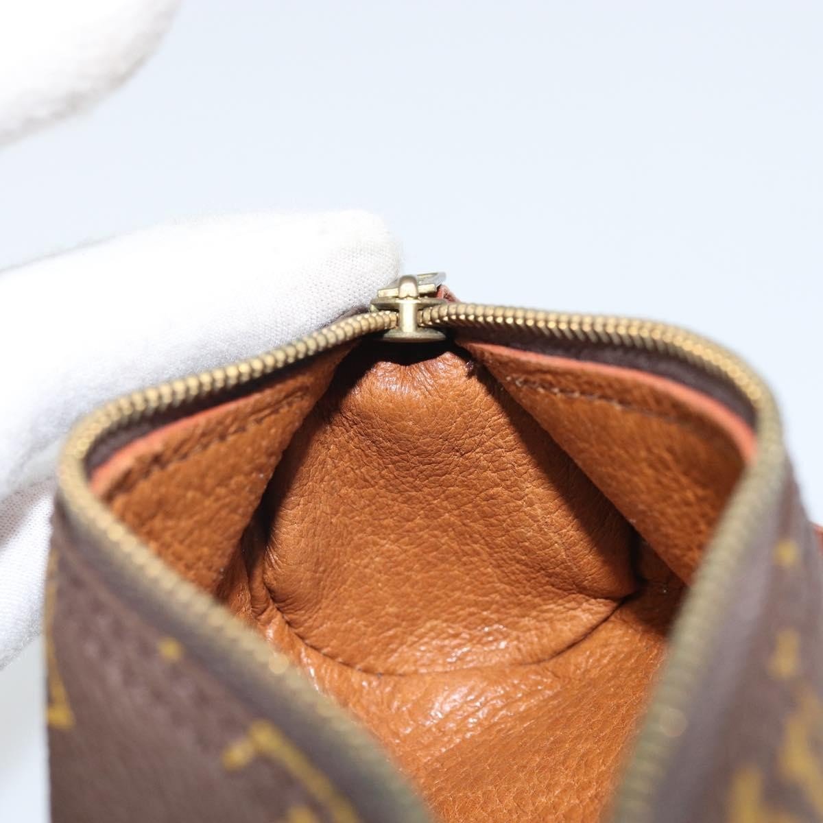 Louis Vuitton Papillon Pochette - Brandsamsara