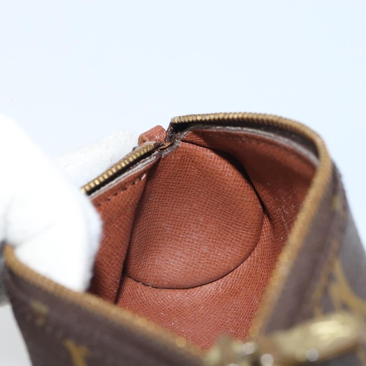 Louis Vuitton Papillon Pochette - Brandsamsara