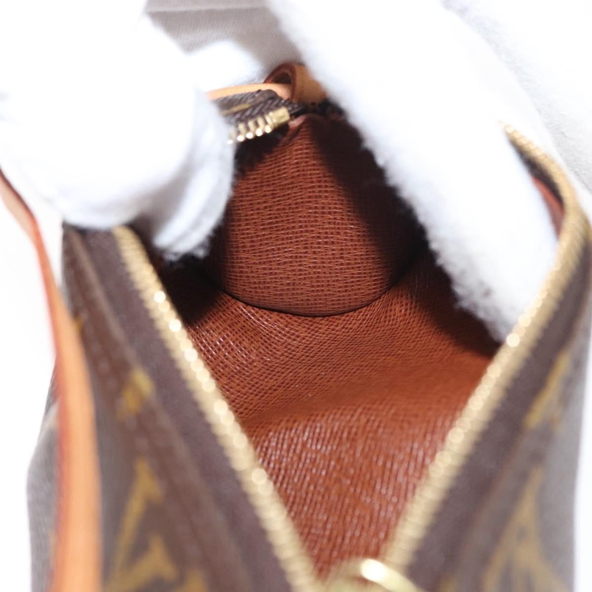 Louis Vuitton Papillon Pochette - Brandsamsara