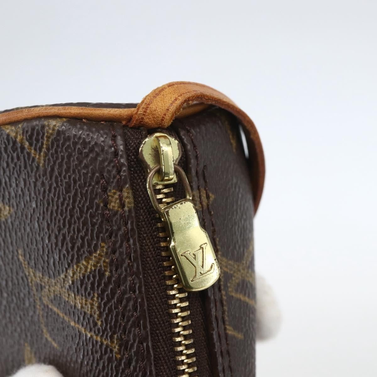 Louis Vuitton Papillon Pochette - Brandsamsara