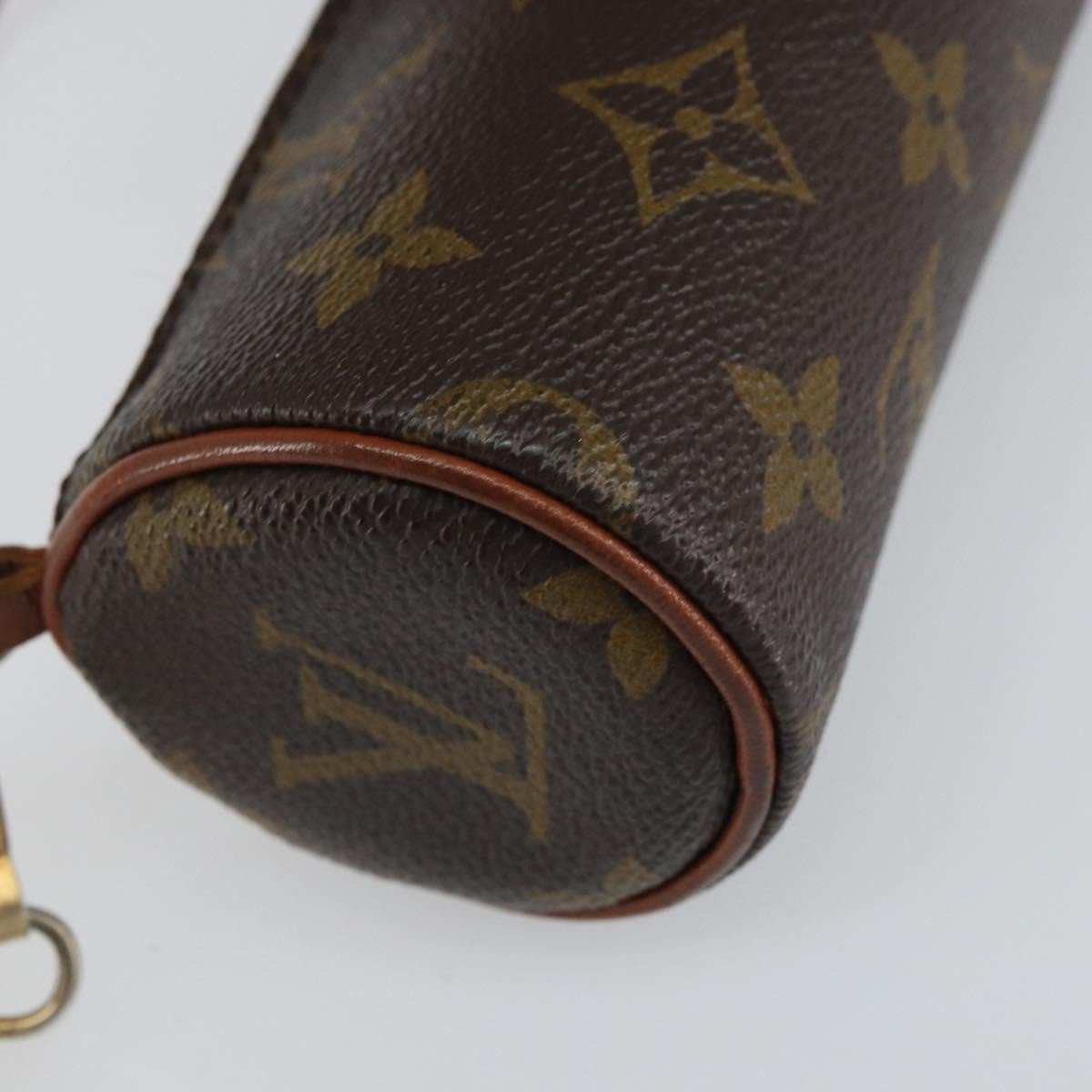 Louis Vuitton Papillon Pochette - Brandsamsara