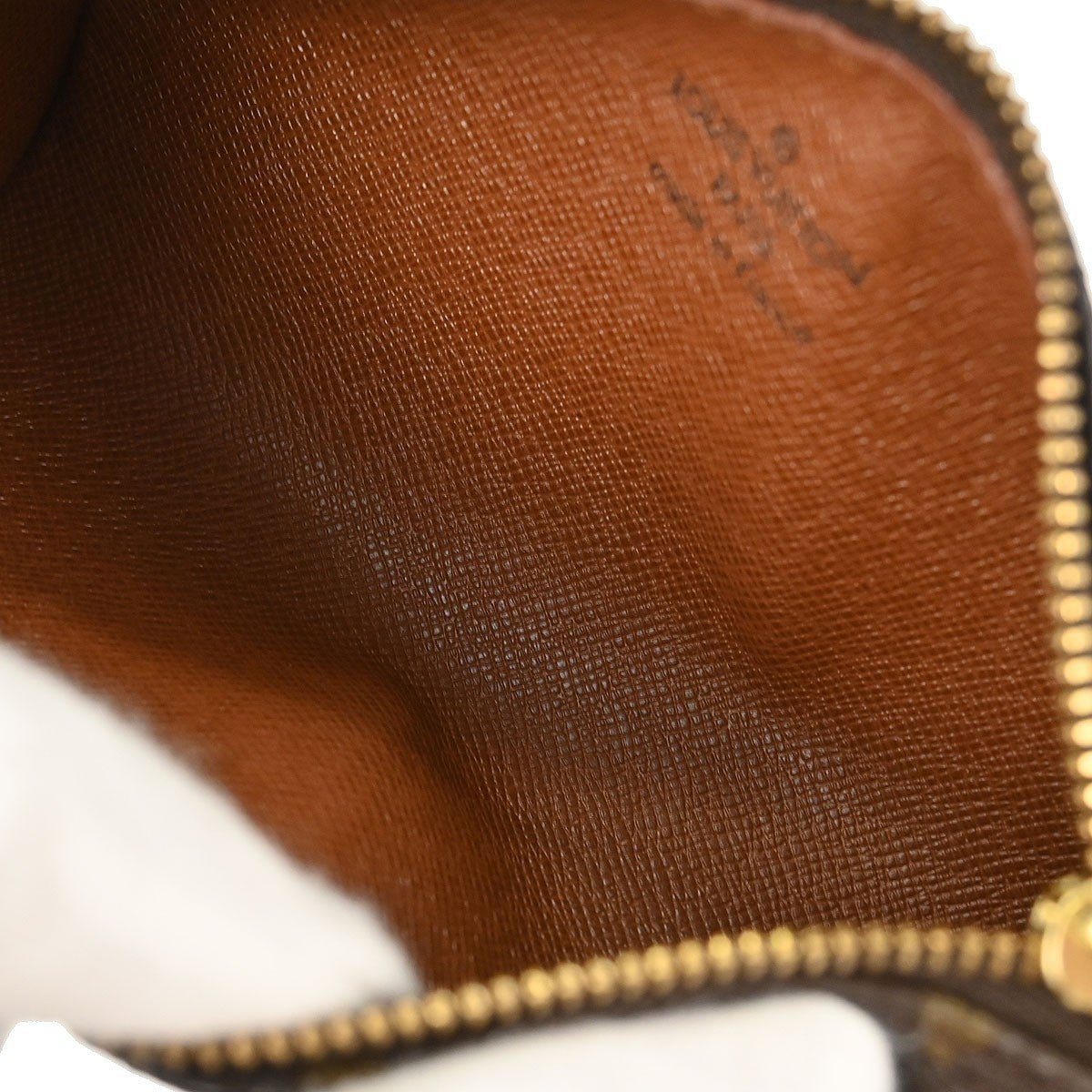 Louis Vuitton Papillon Pochette - Brandsamsara