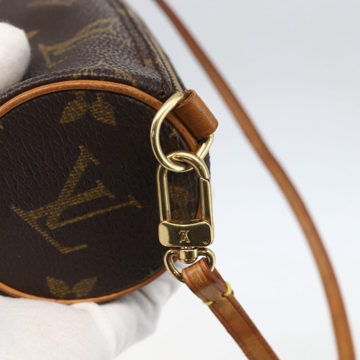 Louis Vuitton Papillon Pochette - Brandsamsara