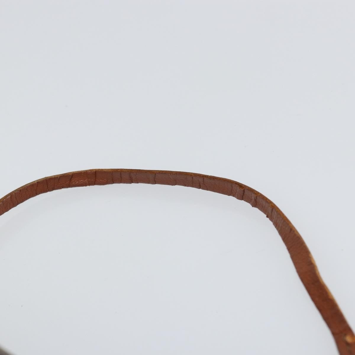 Louis Vuitton Papillon Pochette - Brandsamsara