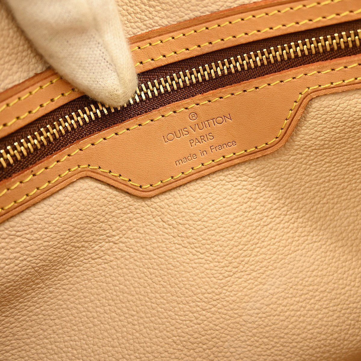 Louis Vuitton Petit Bucket Bag - Brandsamsara