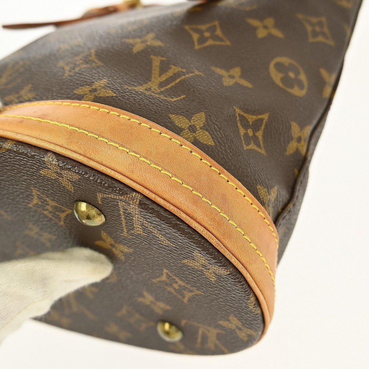 Louis Vuitton Petit Bucket Bag - Brandsamsara