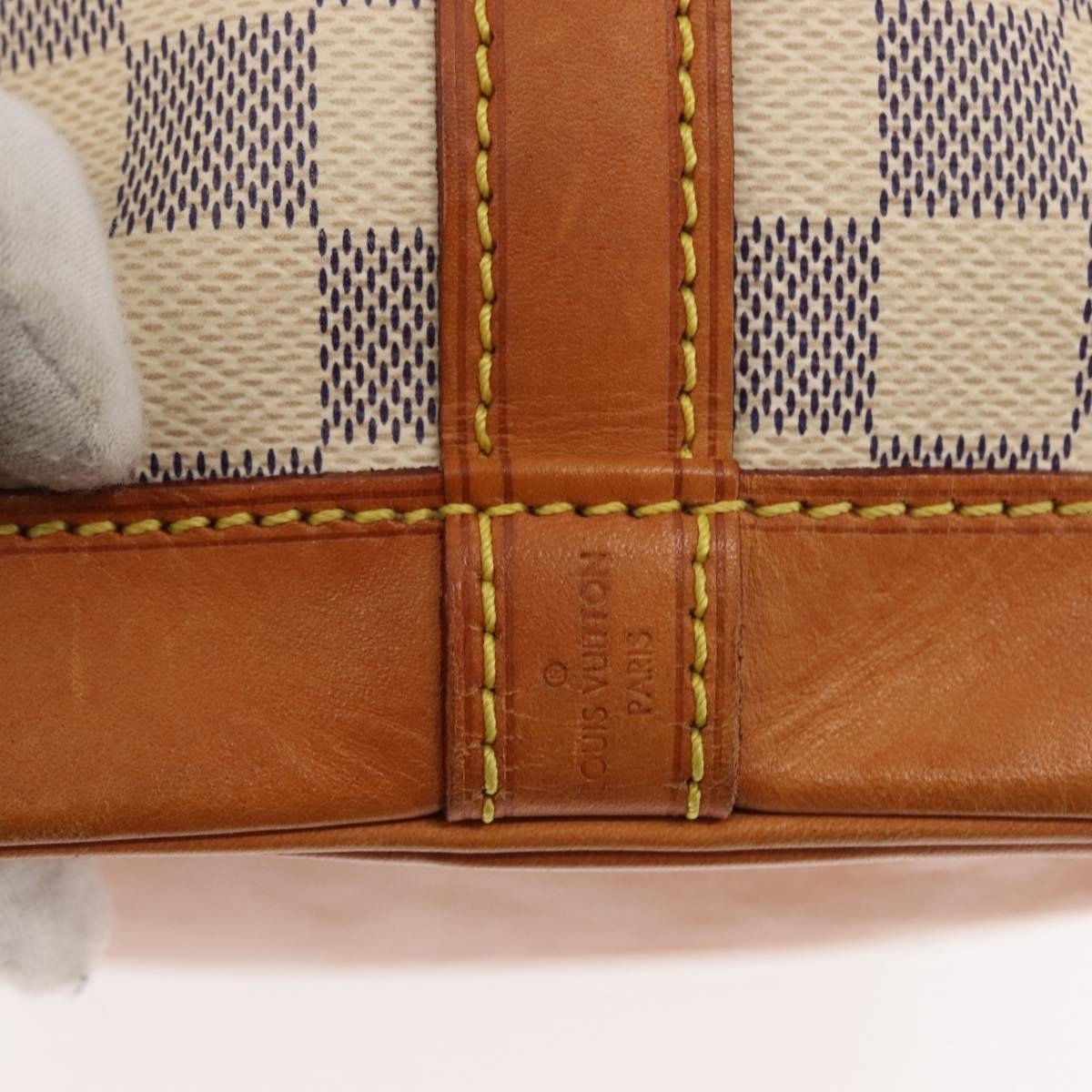 Louis Vuitton Petit Noe NM Handbag - Brandsamsara