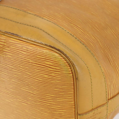 Louis Vuitton Petit Noe NM Handbag - Brandsamsara