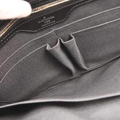 Louis Vuitton Poche Documents - Brandsamsara