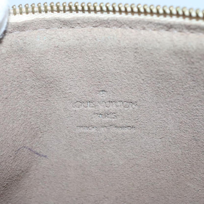 Louis Vuitton Pochette Accessoire - Brandsamsara