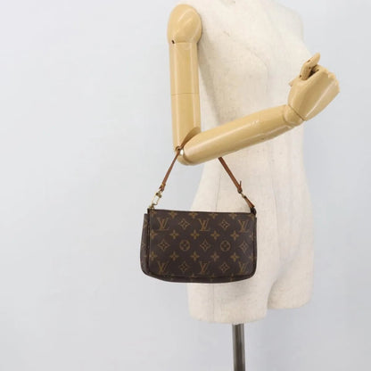 Louis Vuitton Pochette Accessoires - Brandsamsara