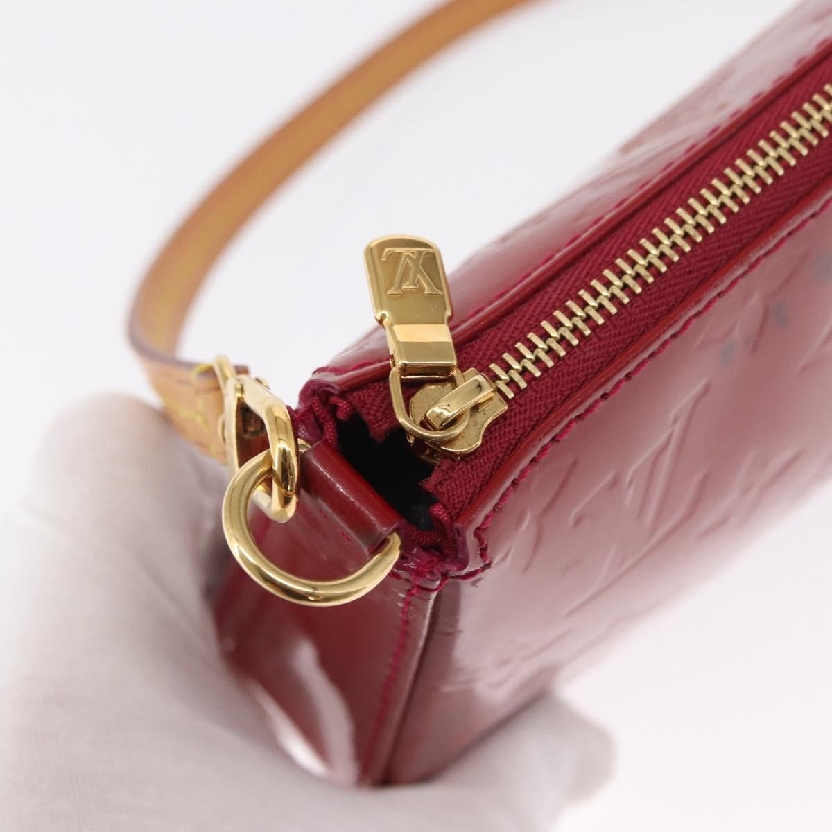Louis Vuitton Pochette Accessoires NM - Brandsamsara