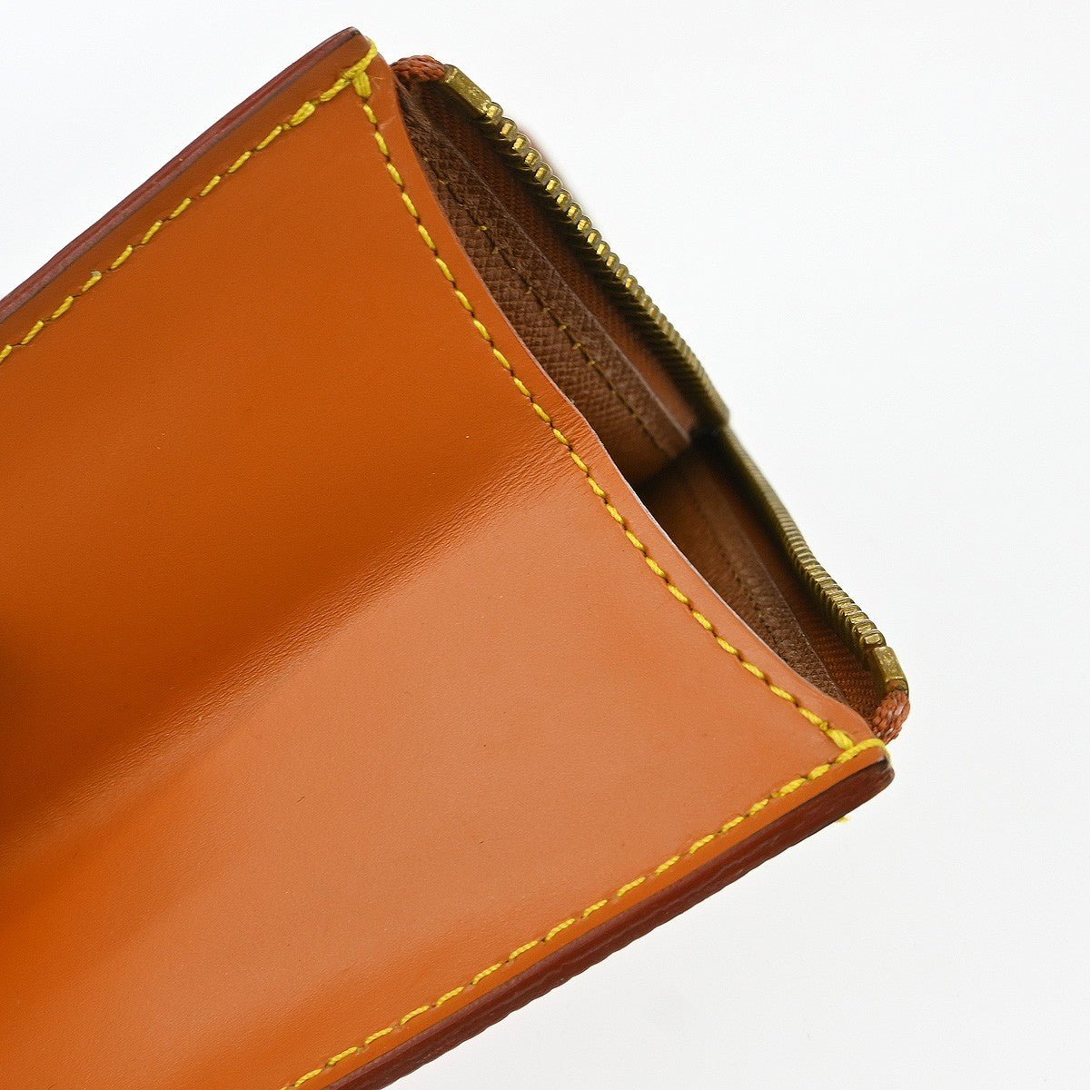 Louis Vuitton Pochette Jour - Brandsamsara