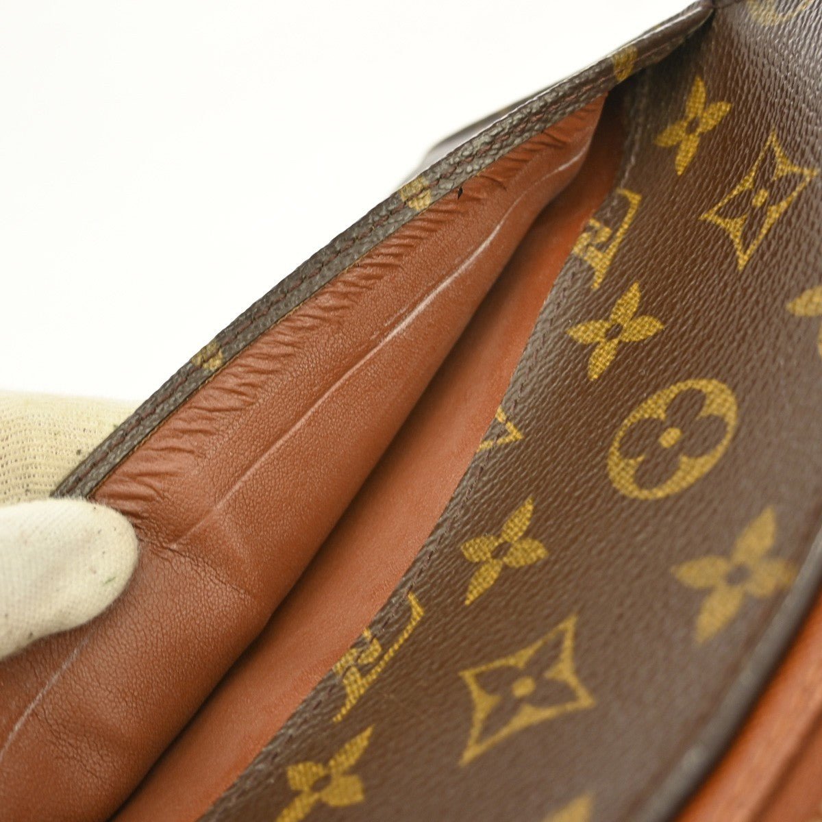 Louis Vuitton Pochette Orsay - Brandsamsara