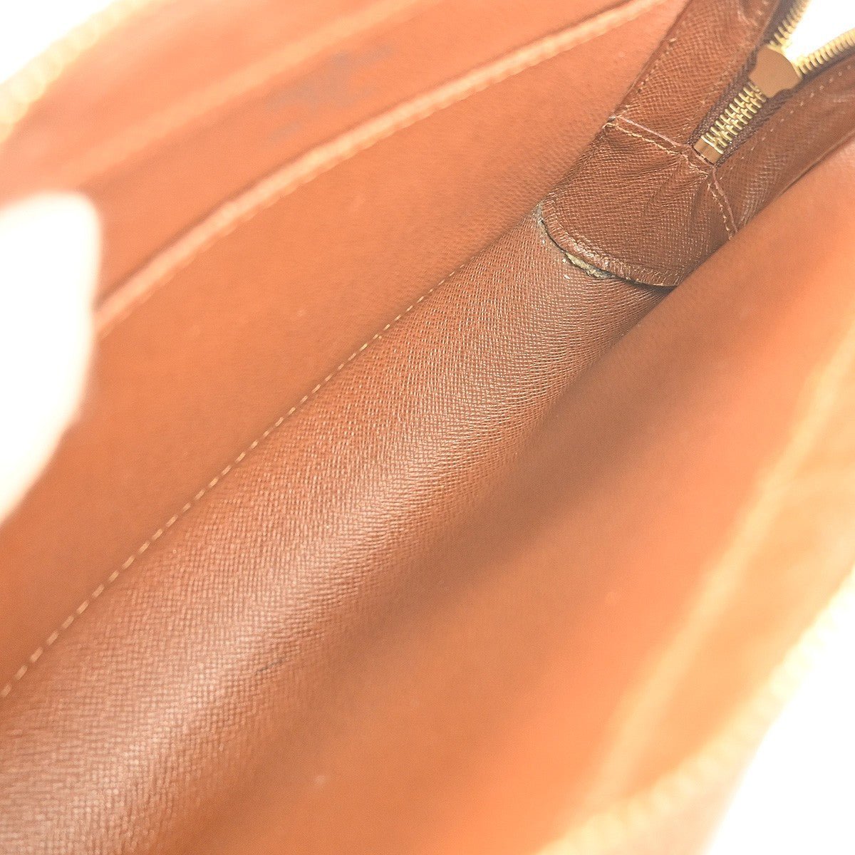 Louis Vuitton Pochette Orsay - Brandsamsara