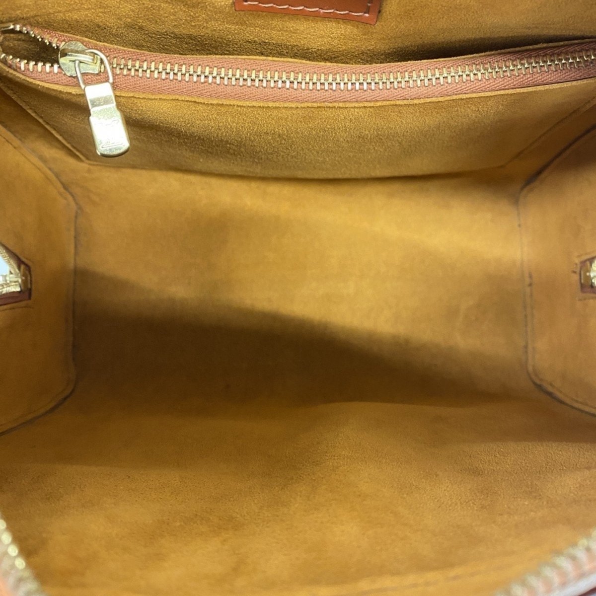 Louis Vuitton Pont Neuf - Brandsamsara
