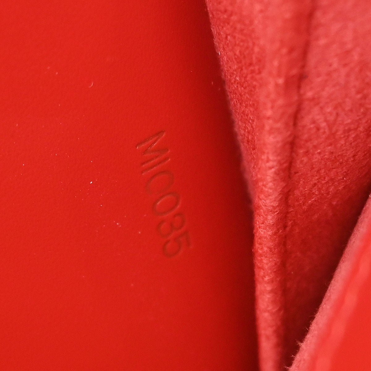 Louis Vuitton Pont Neuf Handbag - Brandsamsara