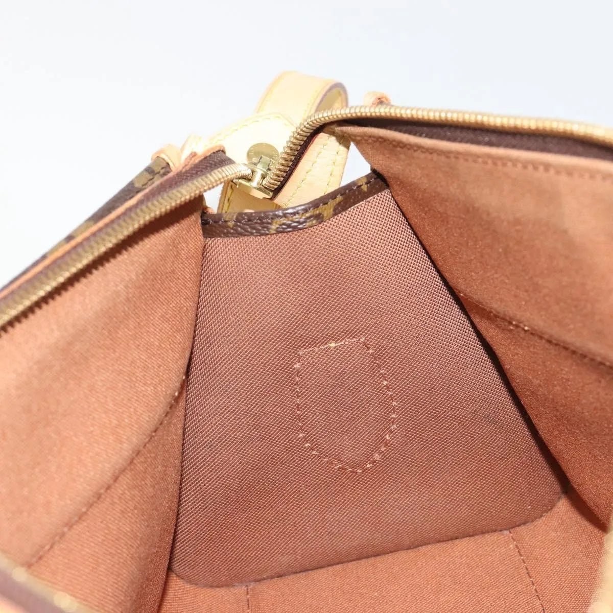 Louis Vuitton Popincourt - Brandsamsara
