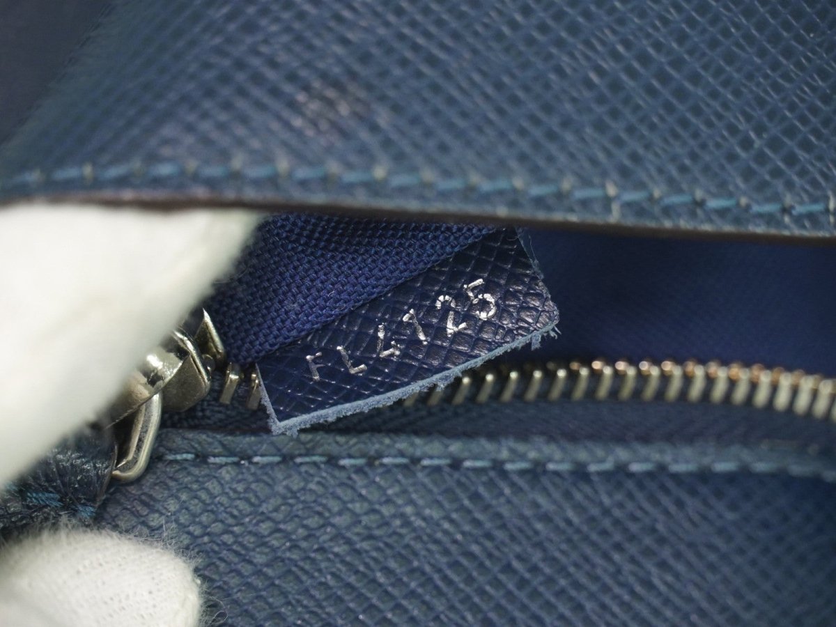 Louis Vuitton Porte - Documents Business Bag - Brandsamsara