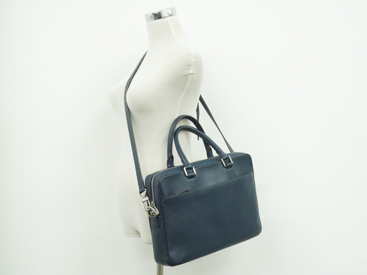 Louis Vuitton Porte - Documents Business Bag - Brandsamsara