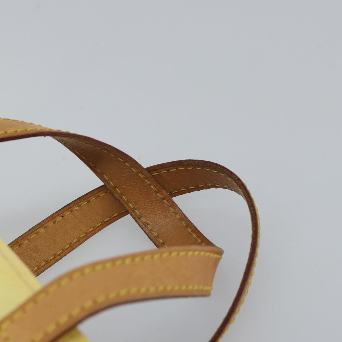 Louis Vuitton Reade Handbag - Brandsamsara