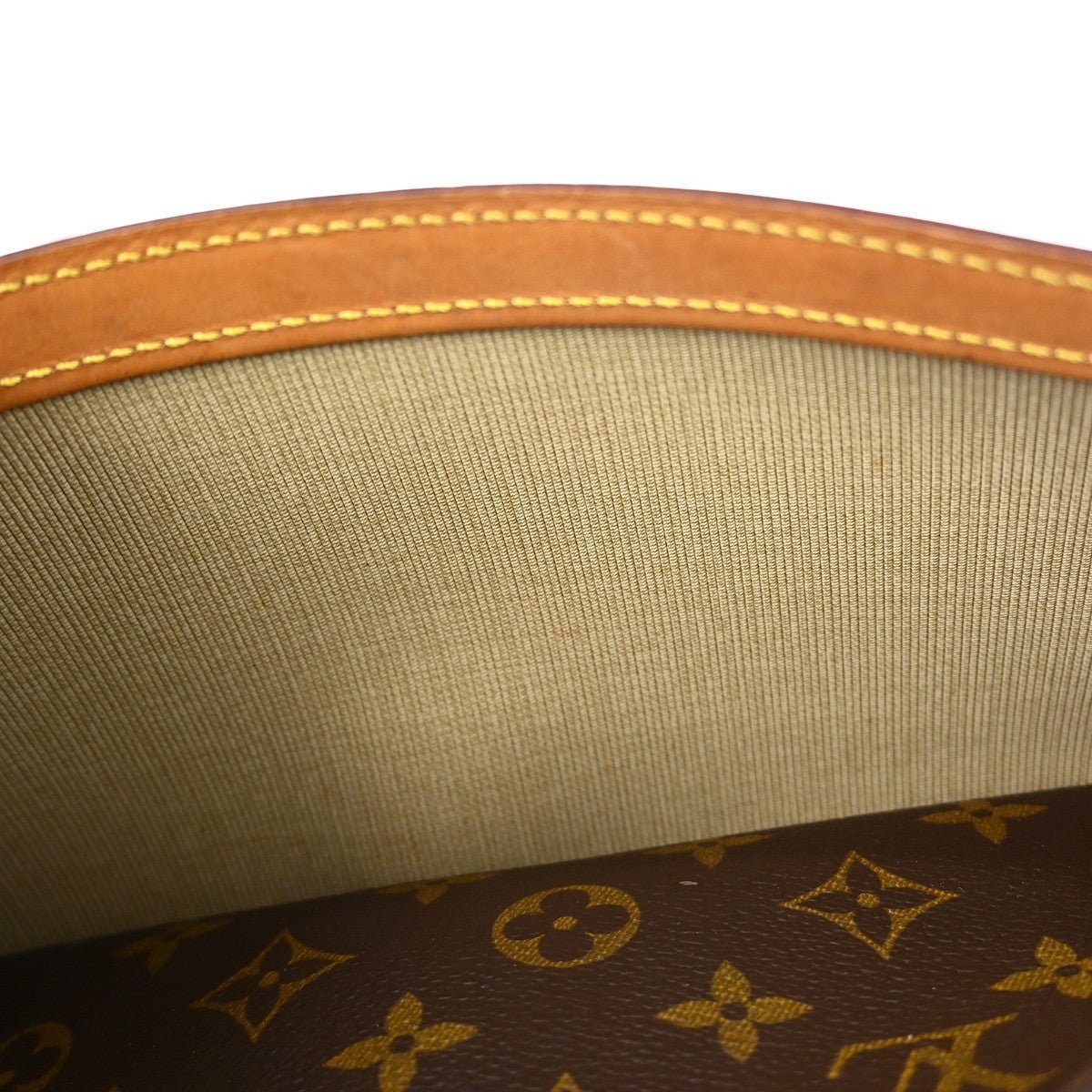 Louis Vuitton Reporter - Brandsamsara