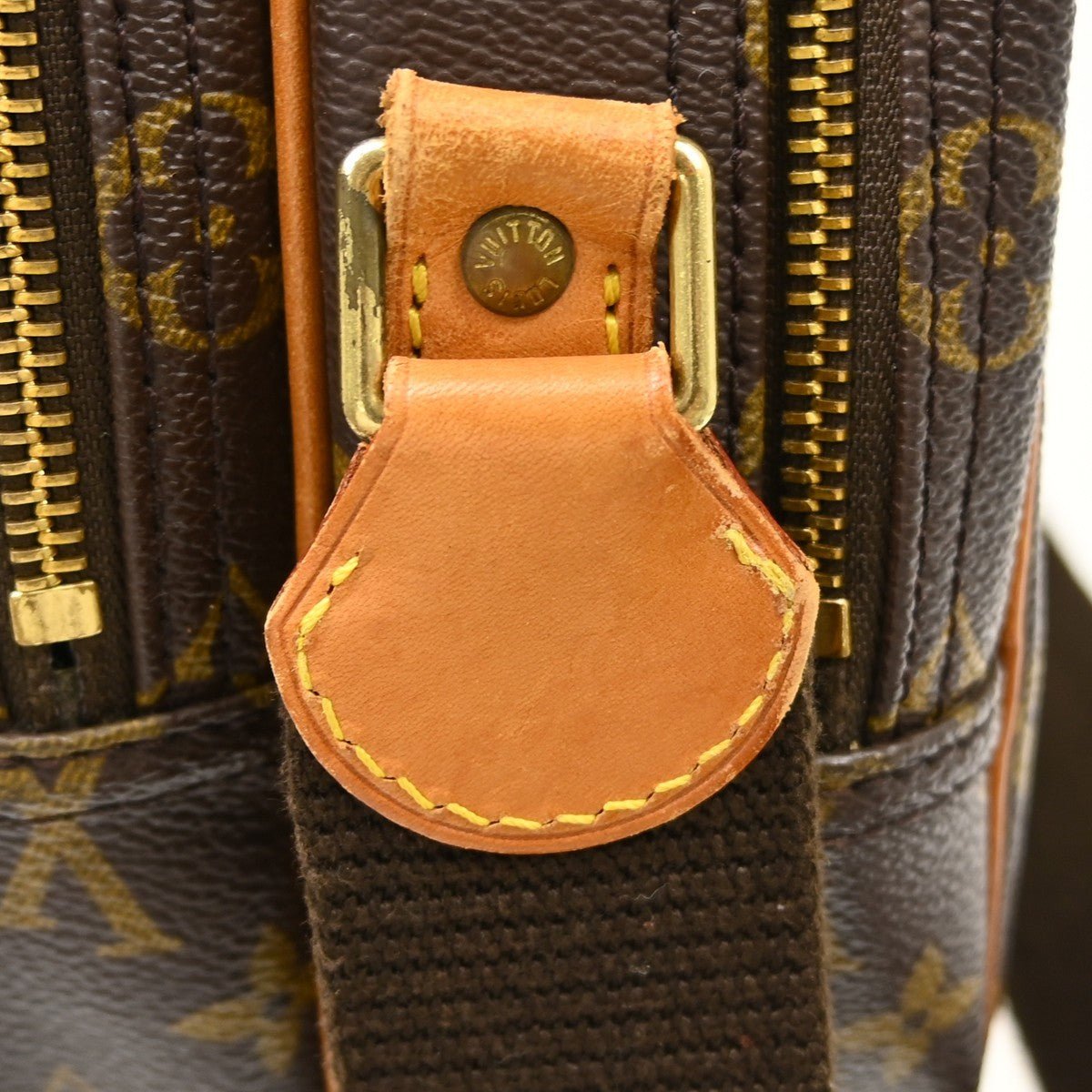 Louis Vuitton Reporter - Brandsamsara