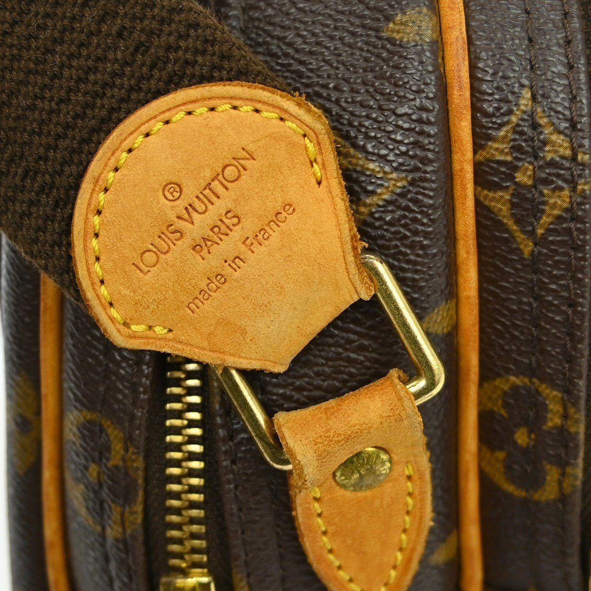 Louis Vuitton Reporter - Brandsamsara