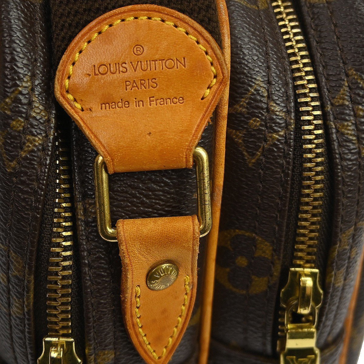 Louis Vuitton Reporter - Brandsamsara