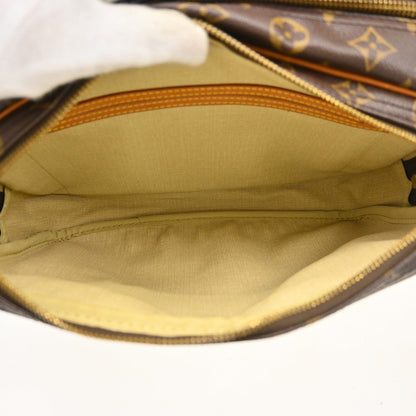 Louis Vuitton Reporter - Brandsamsara